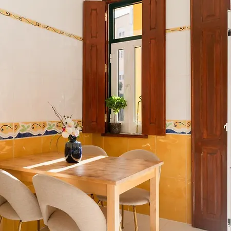 Your New In - Ac And Fast Wi-fi 招待所 Lisboa
