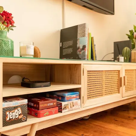 Your New In - Ac And Fast Wi-fi Guest house *