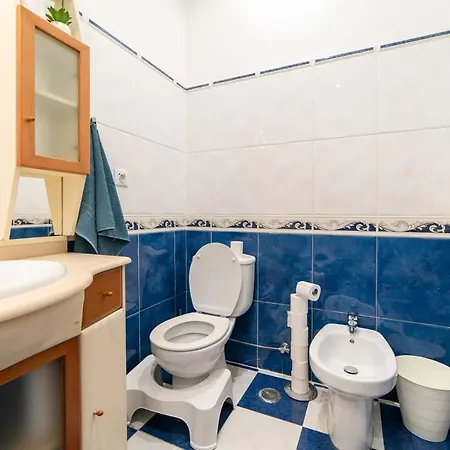 Guest house Your New In - Ac And Fast Wi-fi