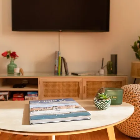 Gasthuis Your New In - Ac And Fast Wi-fi *