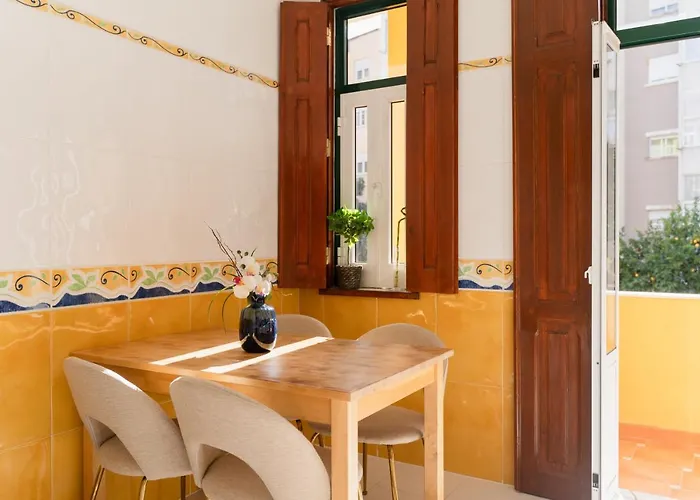 Your New In - Ac And Fast Wi-fi Guest house Lisbon